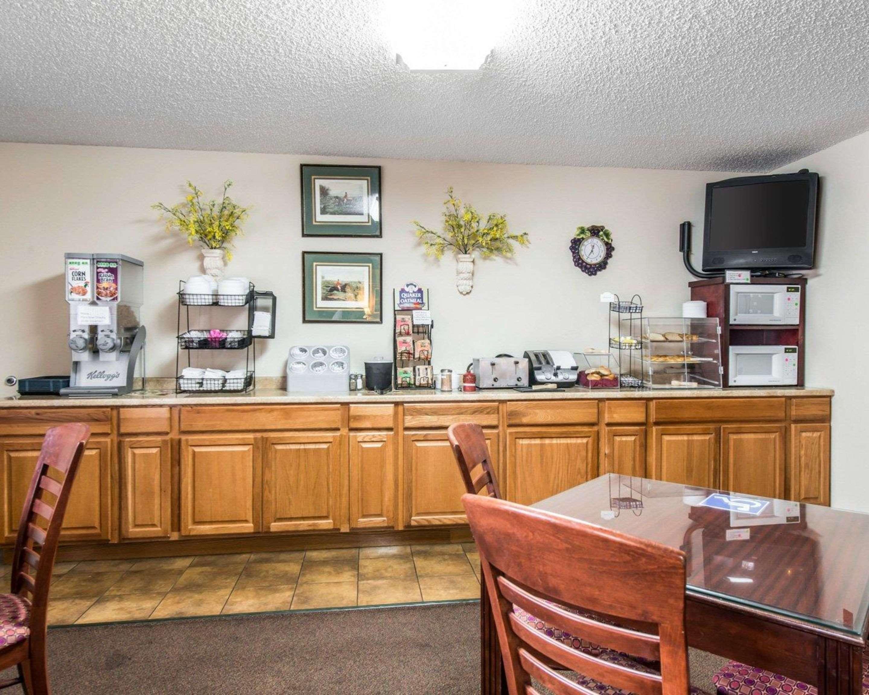 Quality Inn & Suites Manitou Springs At Pikes Peak Exterior foto
