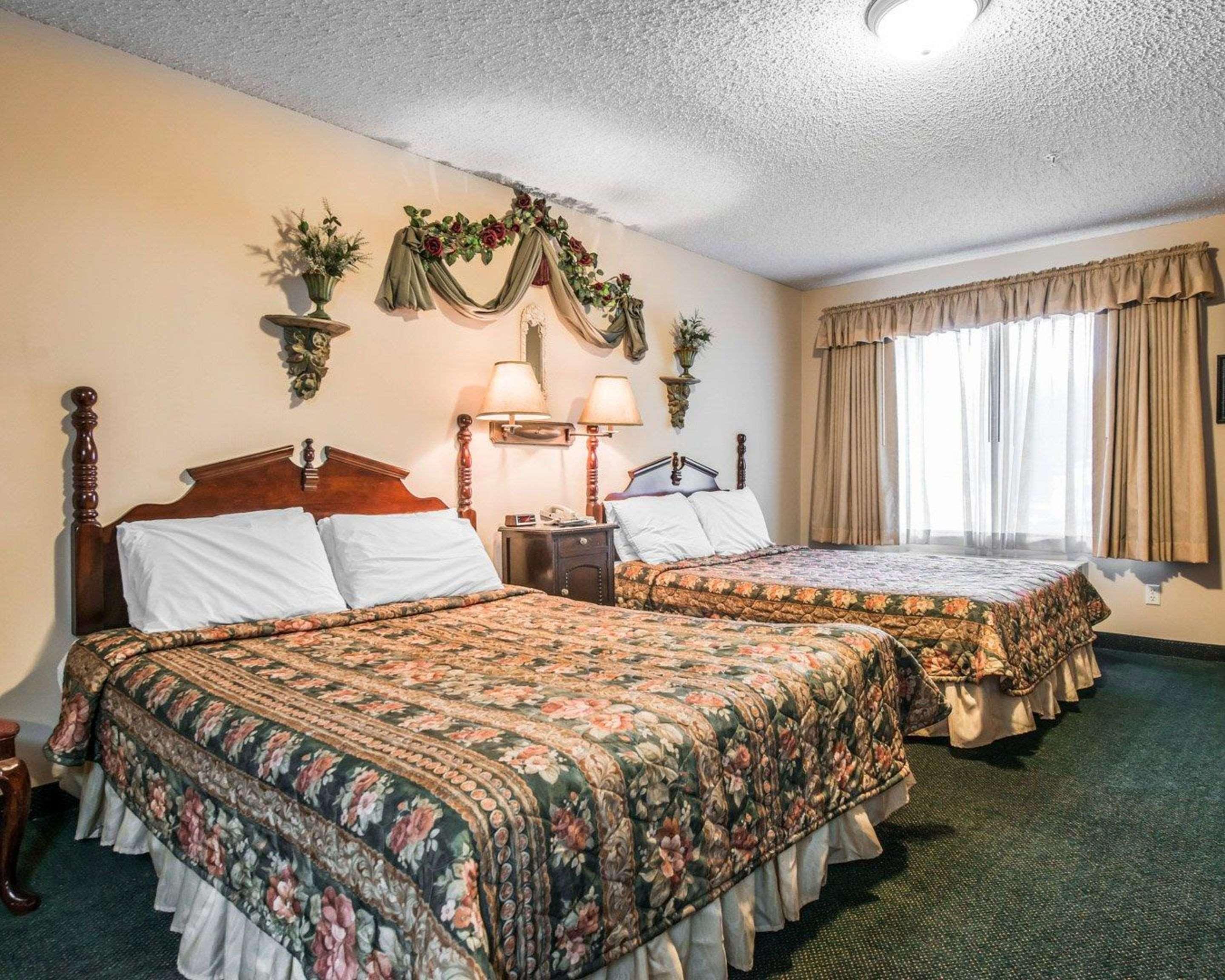 Quality Inn & Suites Manitou Springs At Pikes Peak Exterior foto