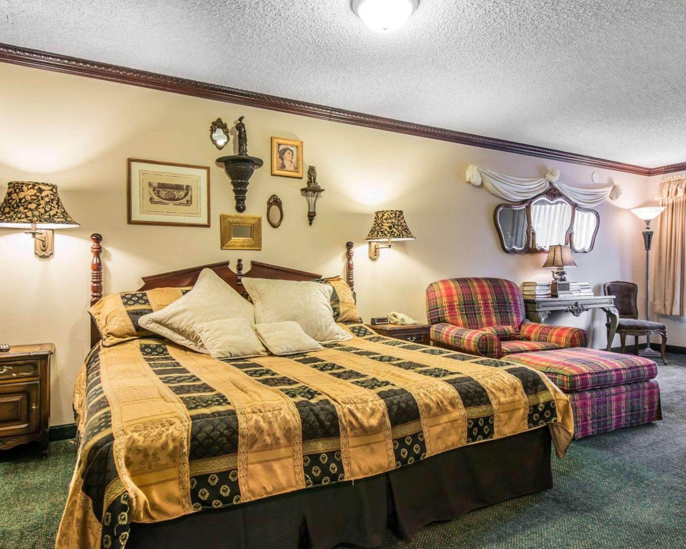 Quality Inn & Suites Manitou Springs At Pikes Peak Exterior foto