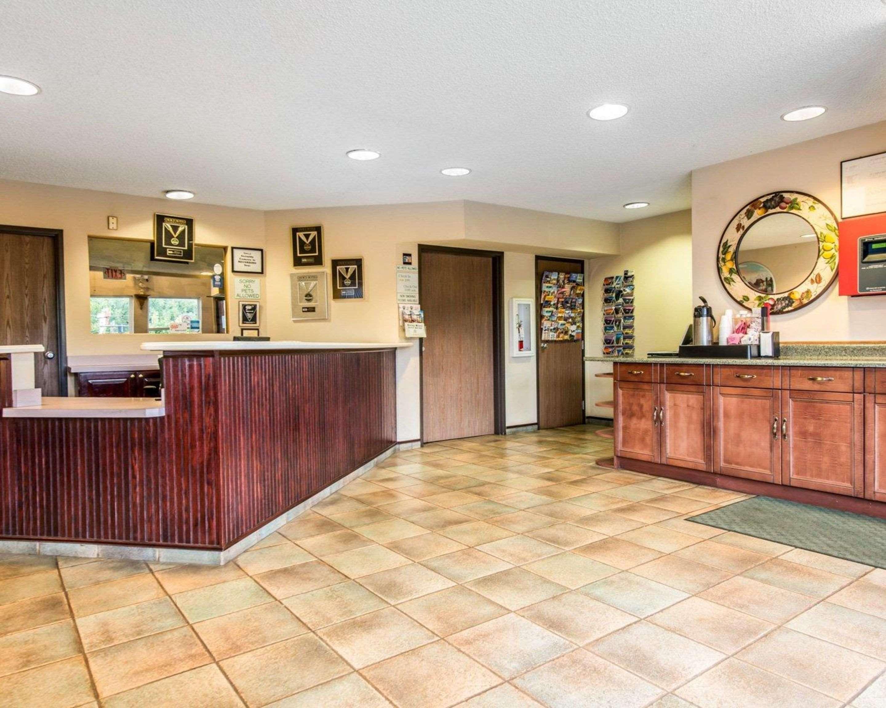 Quality Inn & Suites Manitou Springs At Pikes Peak Exterior foto