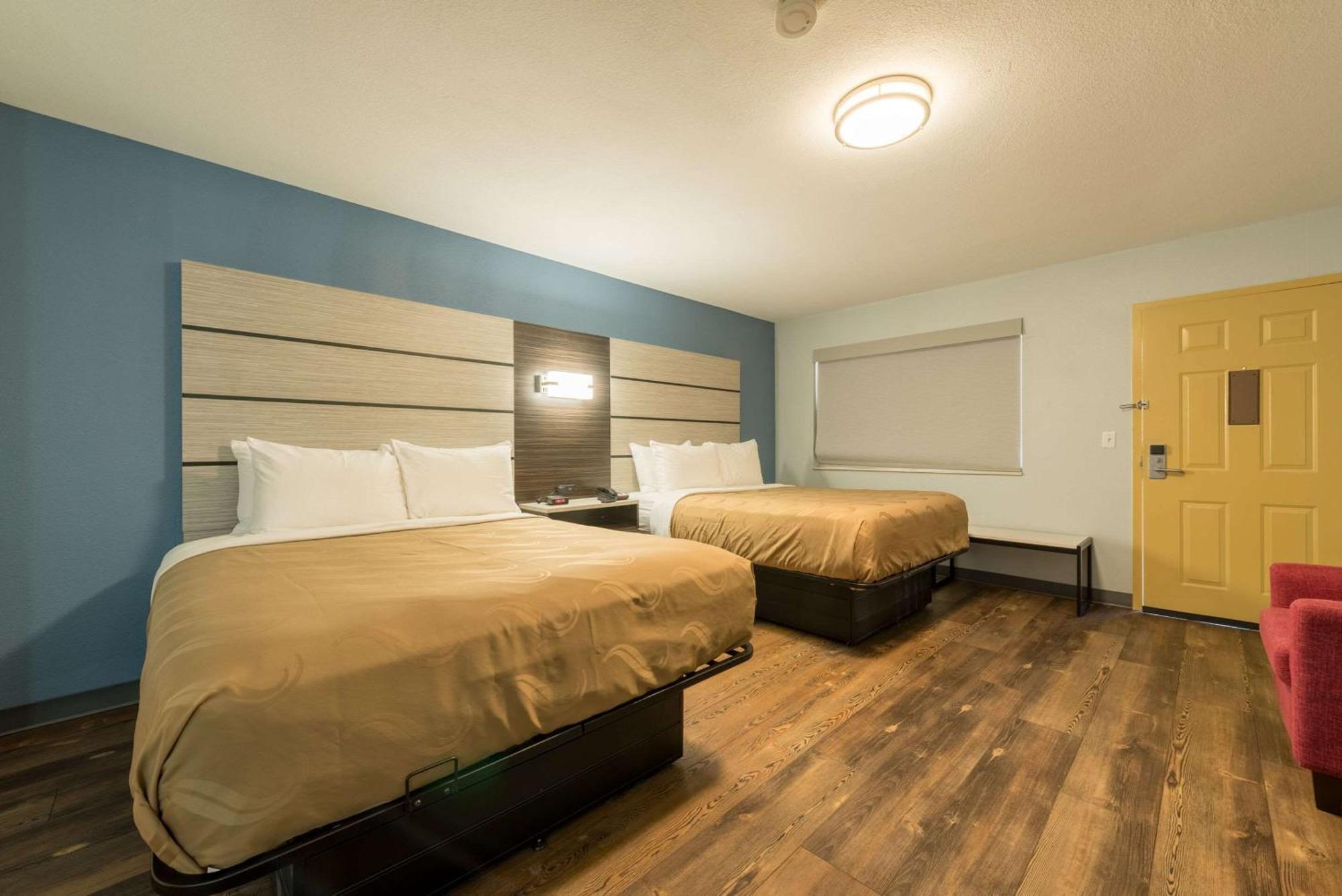 Quality Inn & Suites Manitou Springs At Pikes Peak Exterior foto