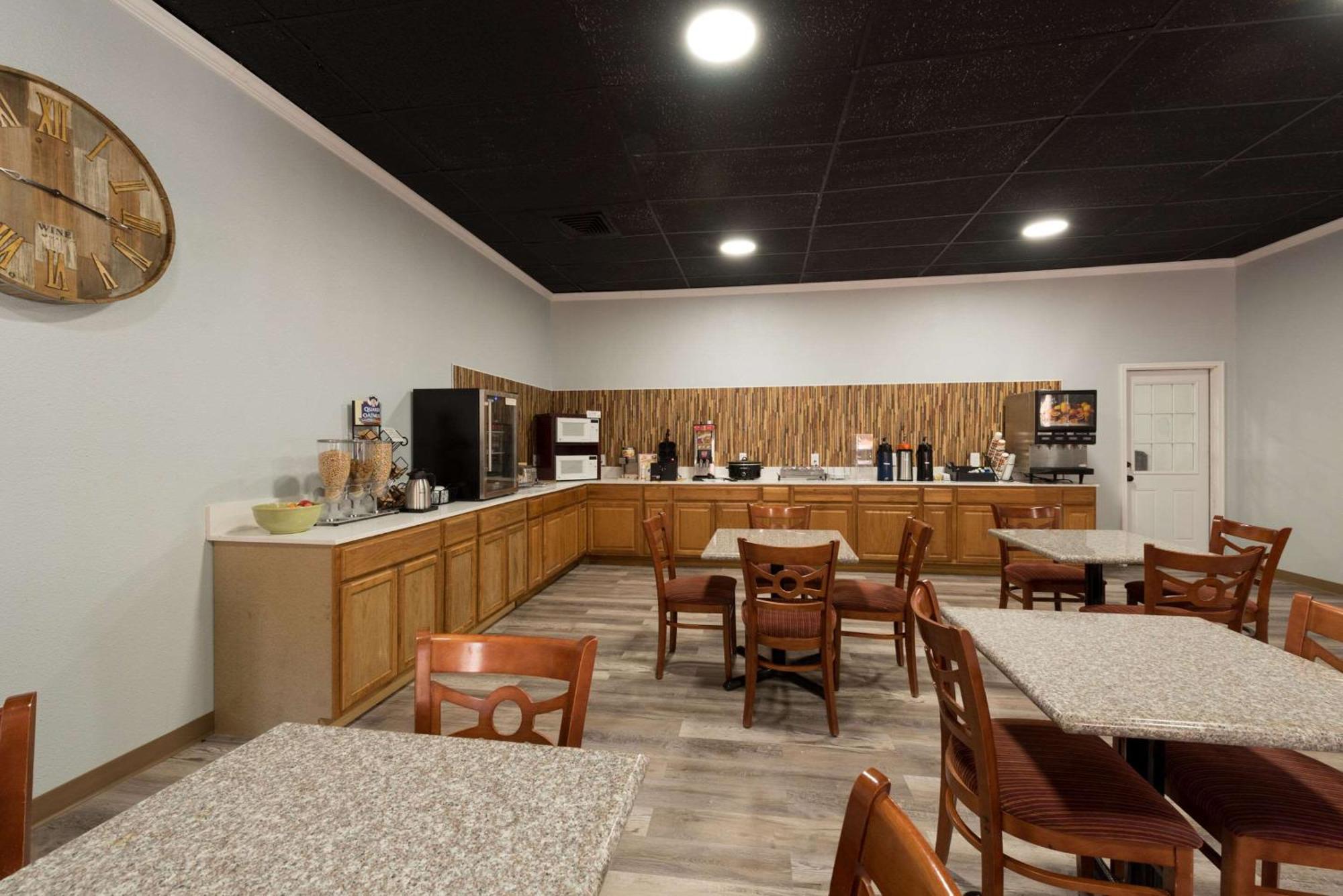 Quality Inn & Suites Manitou Springs At Pikes Peak Exterior foto