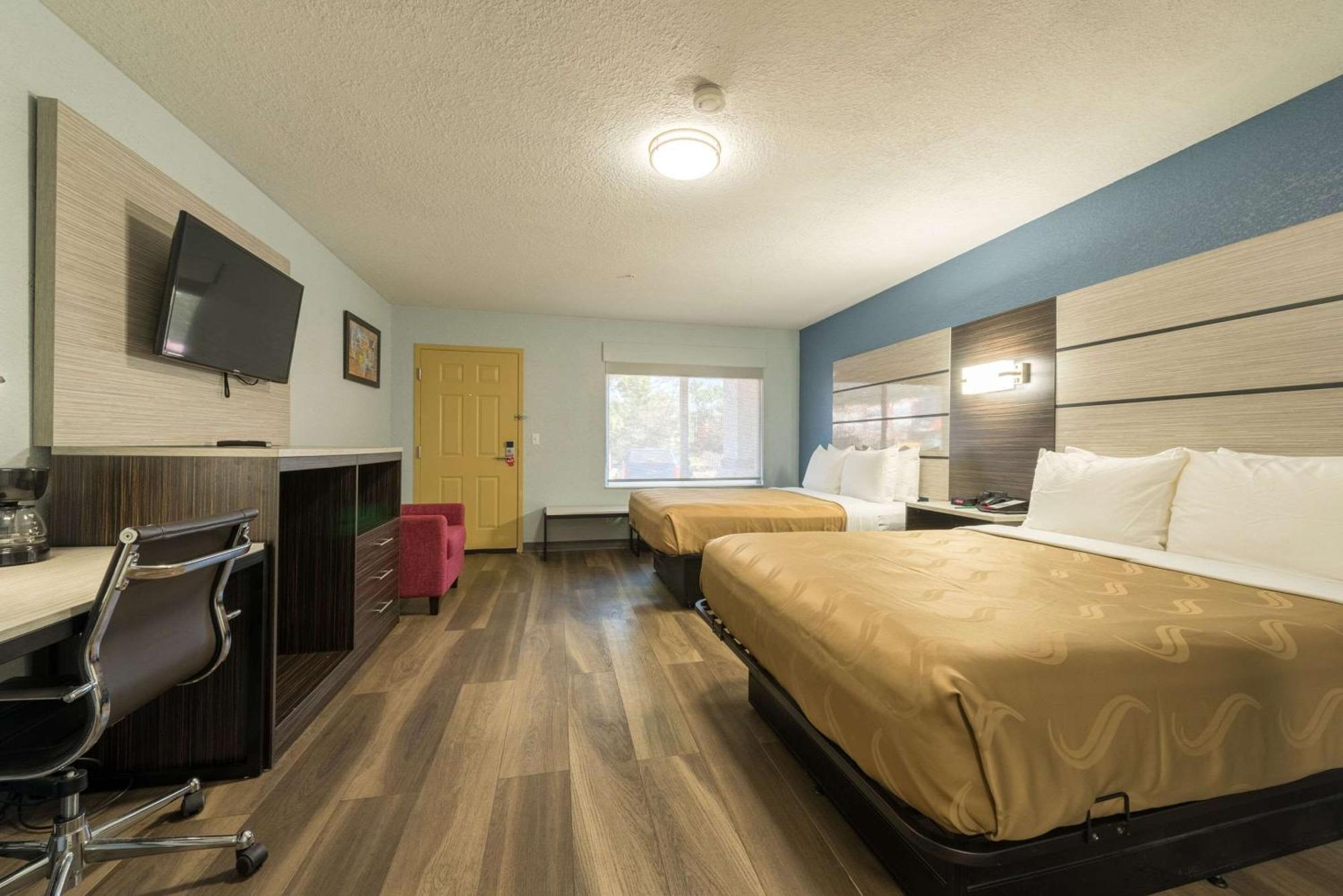 Quality Inn & Suites Manitou Springs At Pikes Peak Exterior foto