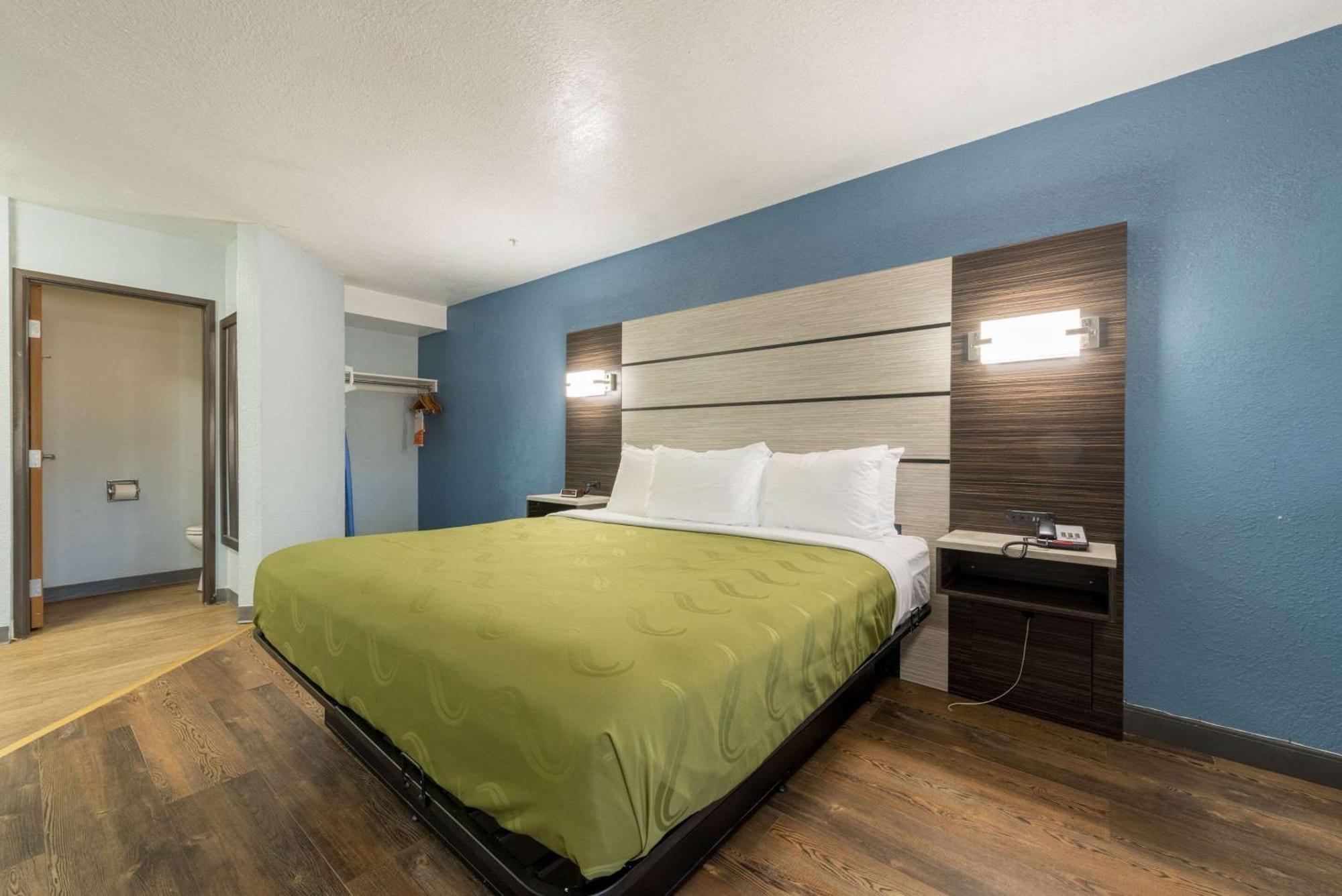Quality Inn & Suites Manitou Springs At Pikes Peak Exterior foto