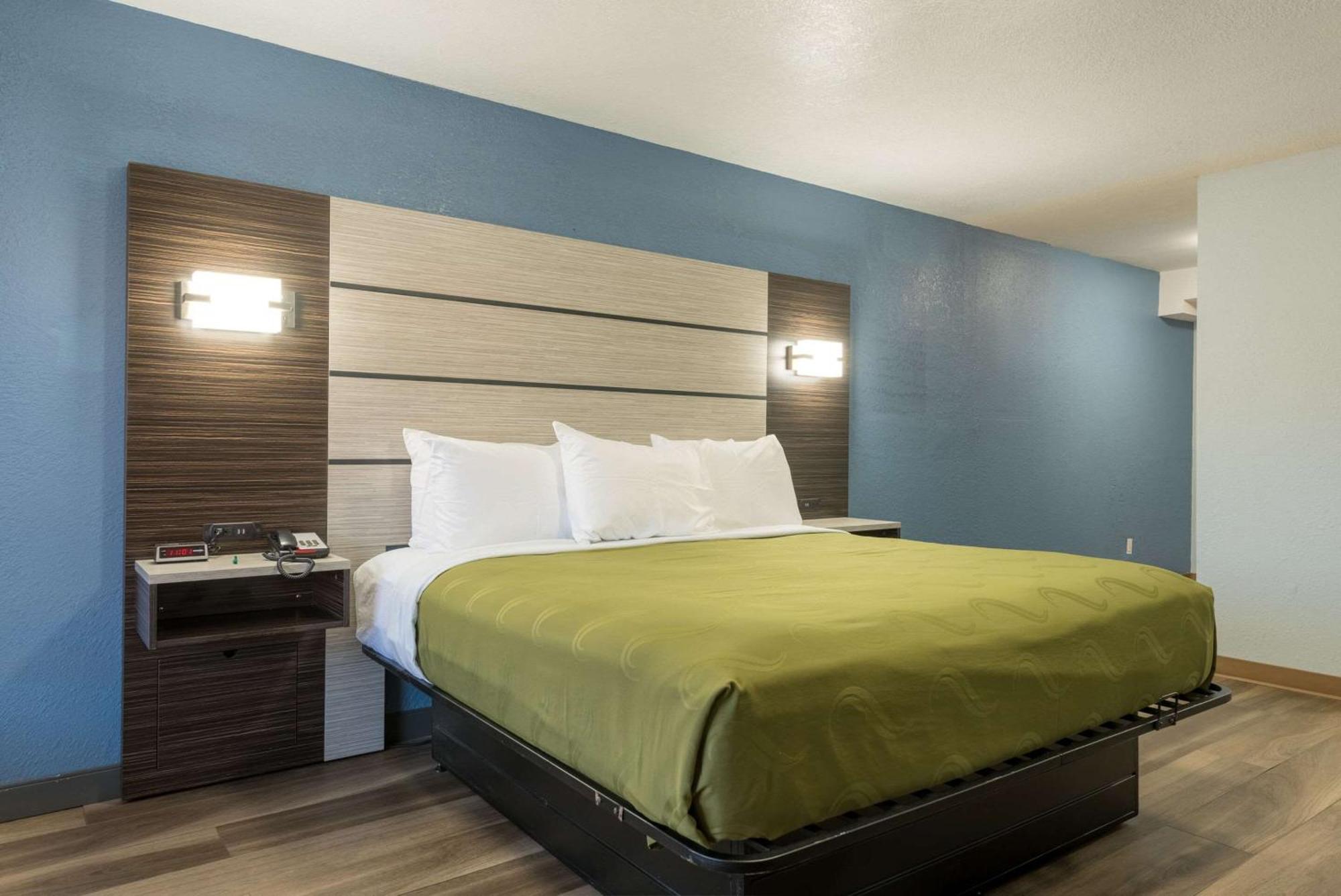 Quality Inn & Suites Manitou Springs At Pikes Peak Exterior foto