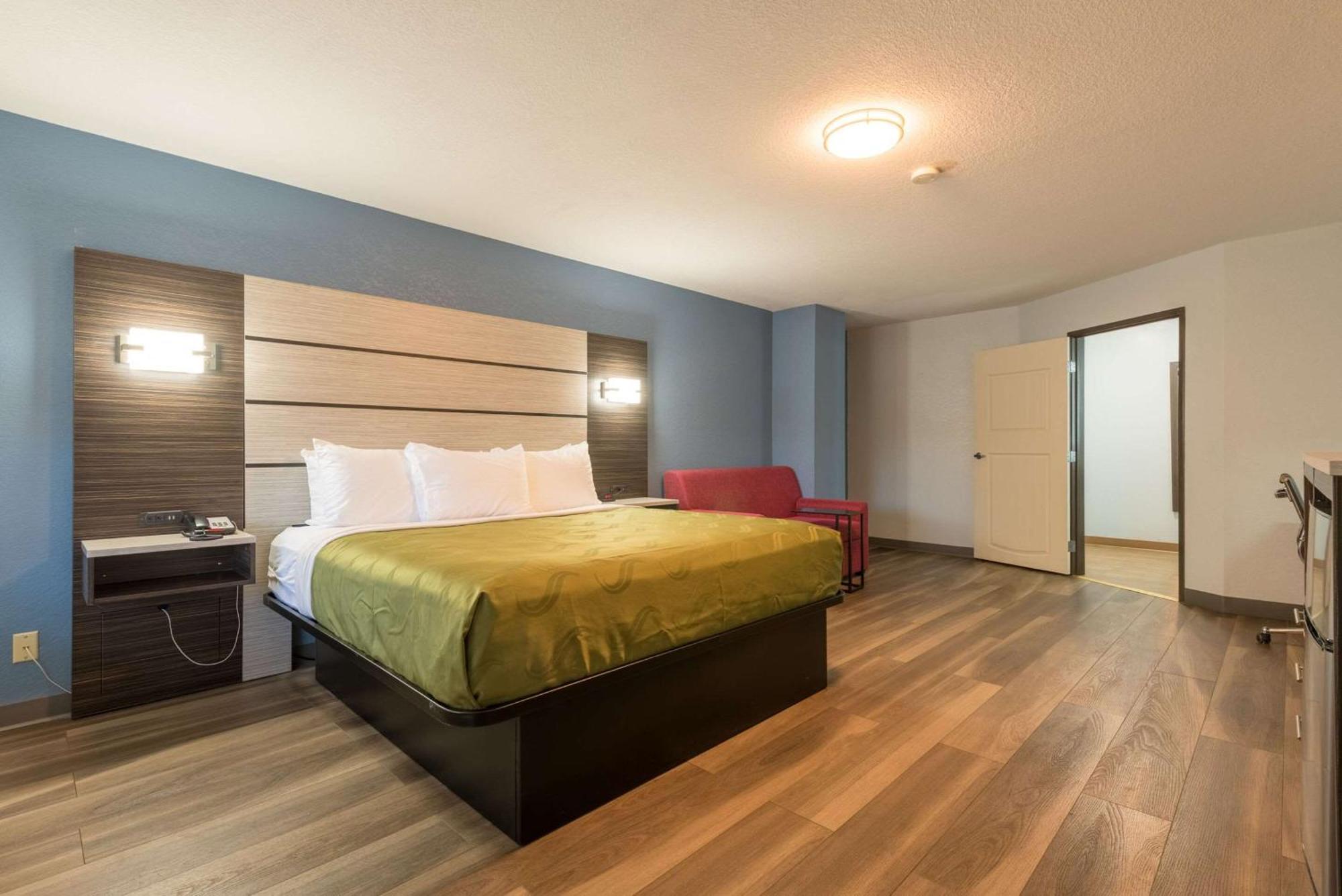 Quality Inn & Suites Manitou Springs At Pikes Peak Exterior foto